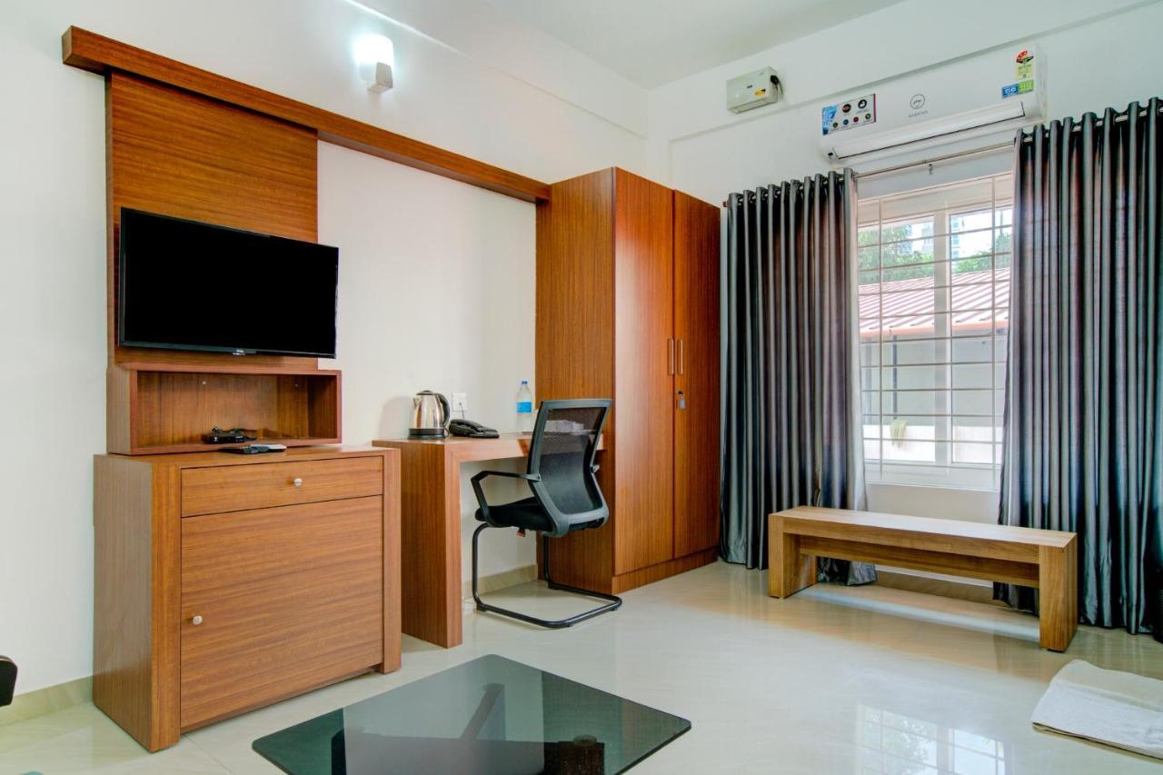 Vaccinated Staff- Capital O 74715 Phoenix Holidays Ξενοδοχείο Kochi Εξωτερικό φωτογραφία
